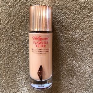 Charlotte Tilbury Hollywood Flawless Filter